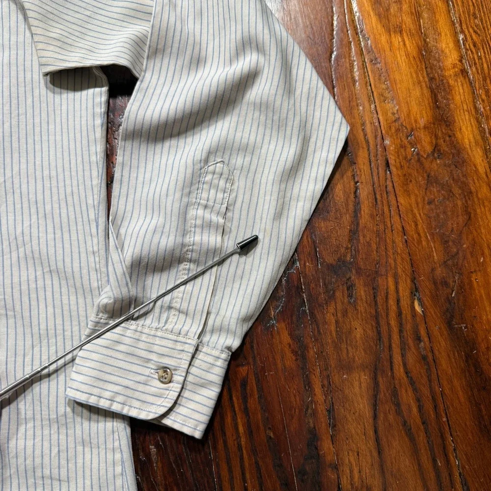 Vintage Levis Shirt Mens Large‎ Striped Button Paper Thin Taiwan ROC 80s